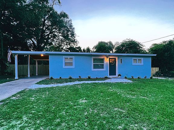 2nd image of 700 Phoenix Ave