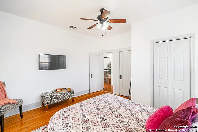 475 E French Pl — Photo 26