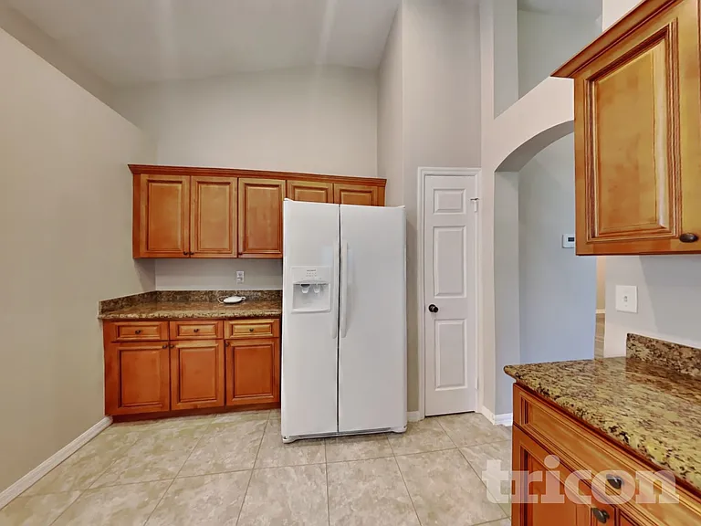 1614 Sand Hollow Ln — Photo 5