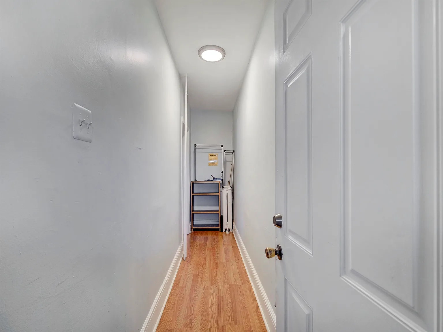 3 bed, 1.5 bath, $2,500 — Photo 2