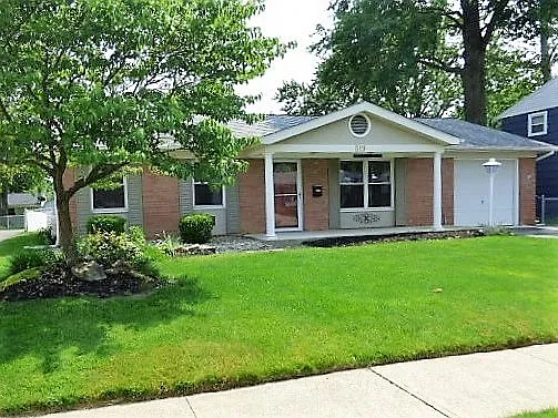 519 Deerwood Ave photo 1