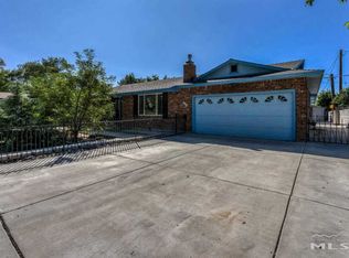 950 Miller Ln, Fernley, NV 89408