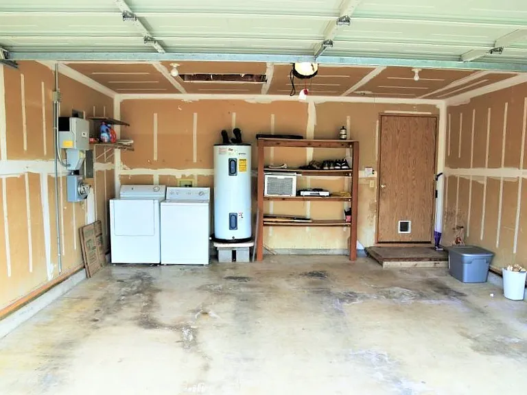 3358 SE Charlotte Pl — Photo 21