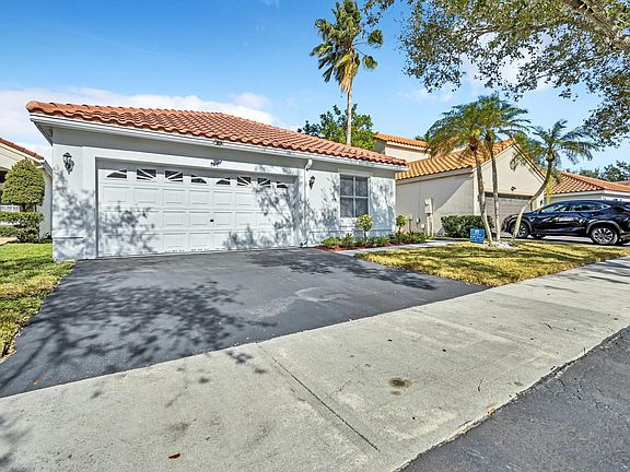 2nd image of 707 Stanton Drive