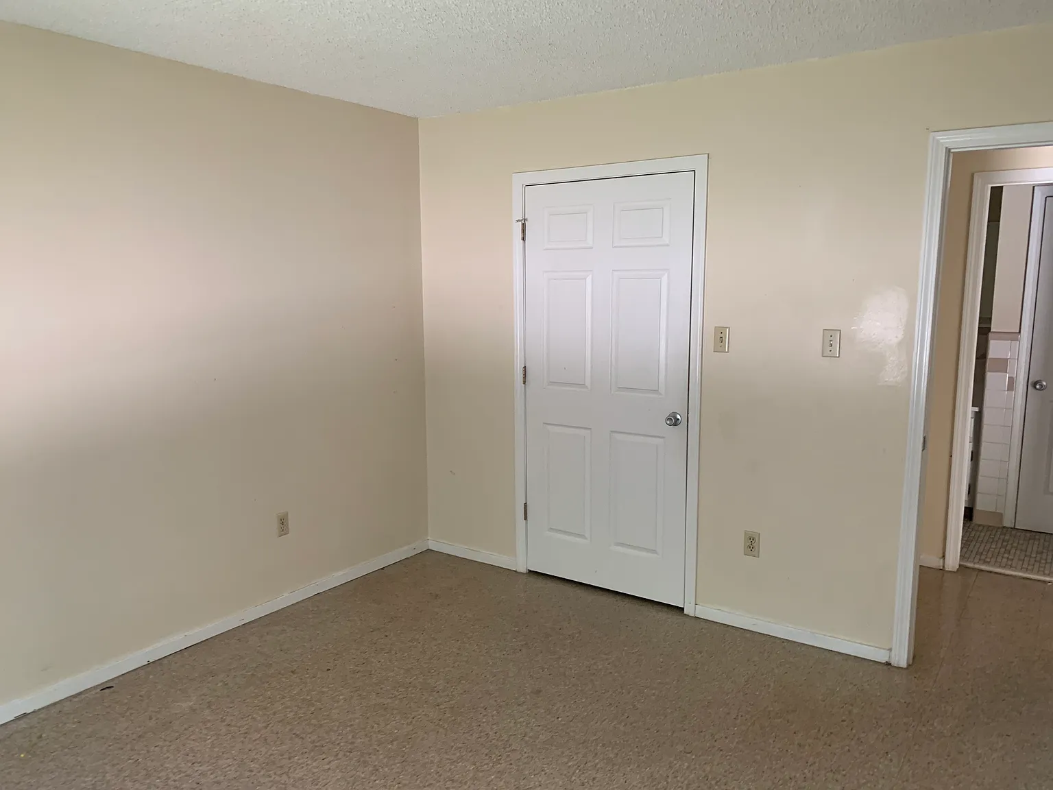 1 bed, 625 sqft, $730 — Photo 2