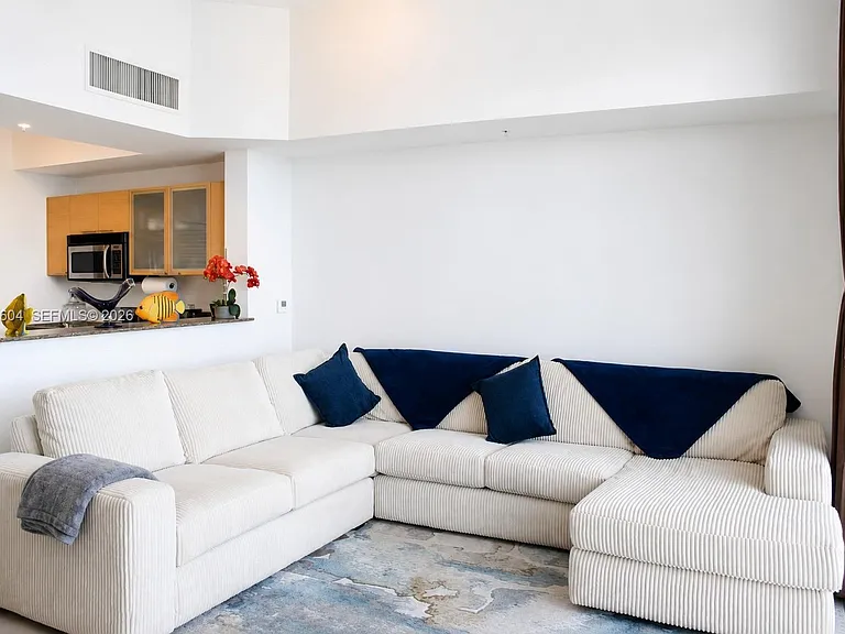 16699 Collins Ave #1003 — Photo 8