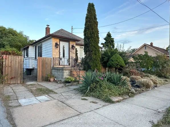 4680 6th Ave, Niagara Falls, ON L2E 4T5