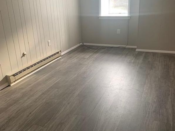 23 Railroad Ave #3