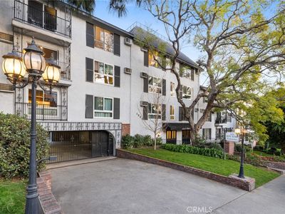 1222 N Olive Dr APT 409, West Hollywood, CA, 90069