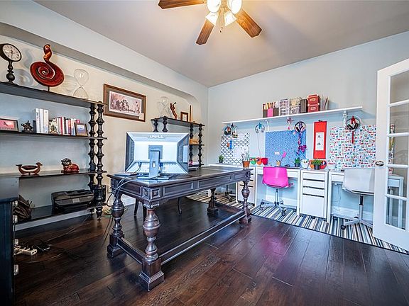 4th image of 1021 Vickery Dr