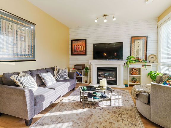 3rd image of 11125 234a St