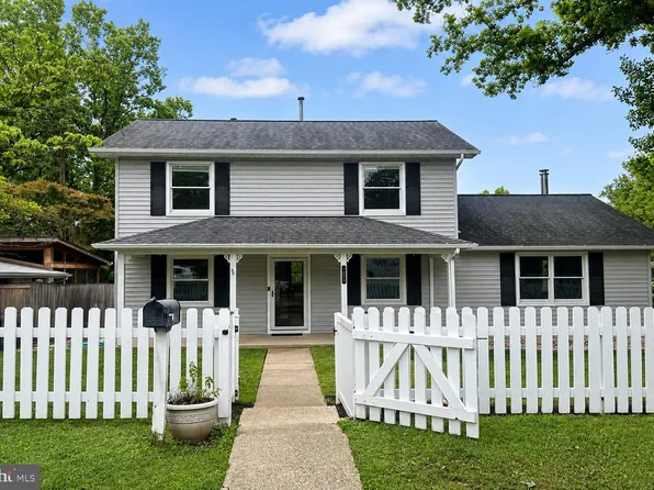 3008 Findley Rd, Kensington, MD 20895