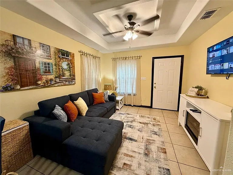 406 Lotto Ln #4 — Photo 9