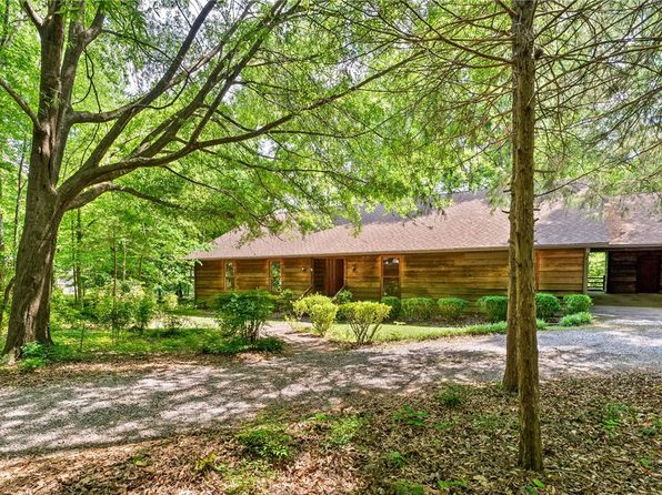2408 Pinewood Pl, Auburn, AL 36830