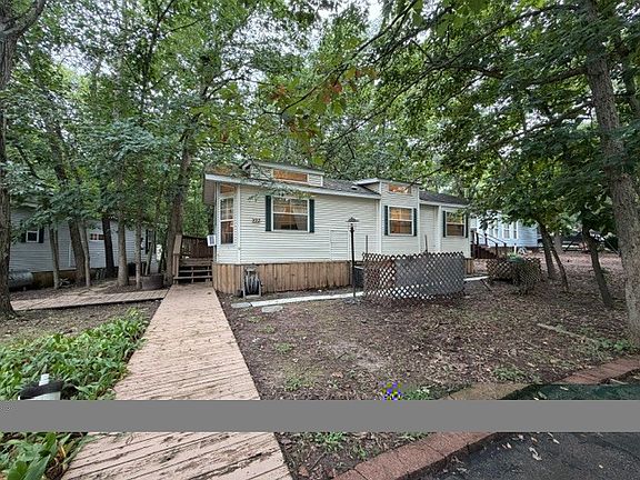 2nd image of 2795 E 28th Rd Lot 492