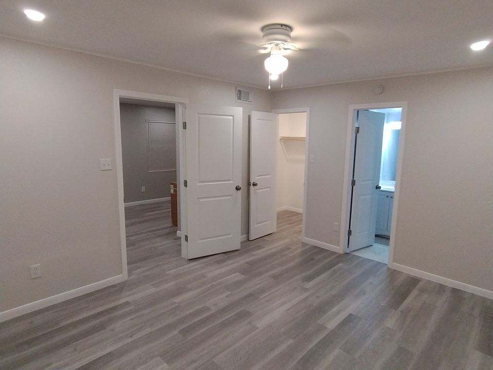 1st image of 716 W Avenue I #G