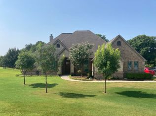 205 Copperwood Dr, Lakeside, TX 76108