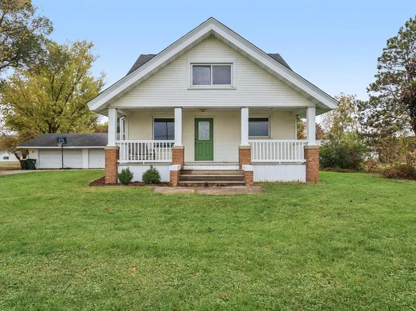 S7523 Highway 12, North Freedom, WI 53951