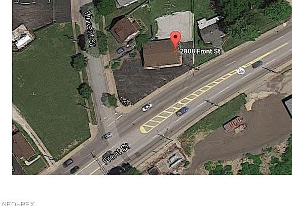 2nd image of 2808 Front St