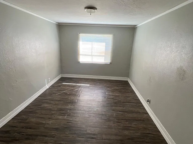 1513 Ocean Dr #6 — Photo 8