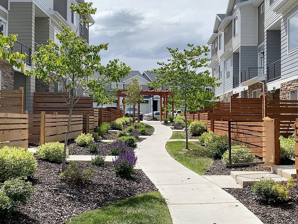 1st image of 3658 W Dusky Sky Ln