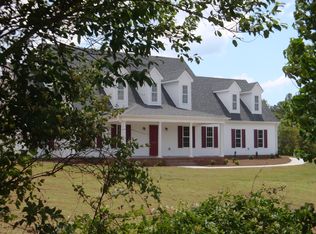 422 Overlook Dr, Fair Play, SC 29643