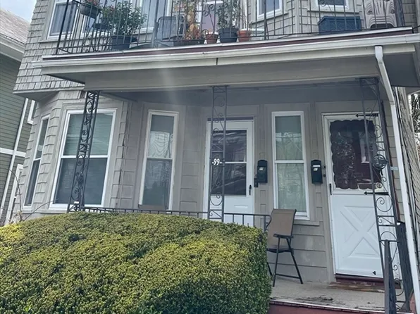 99 W Adams St, Somerville, MA 02144