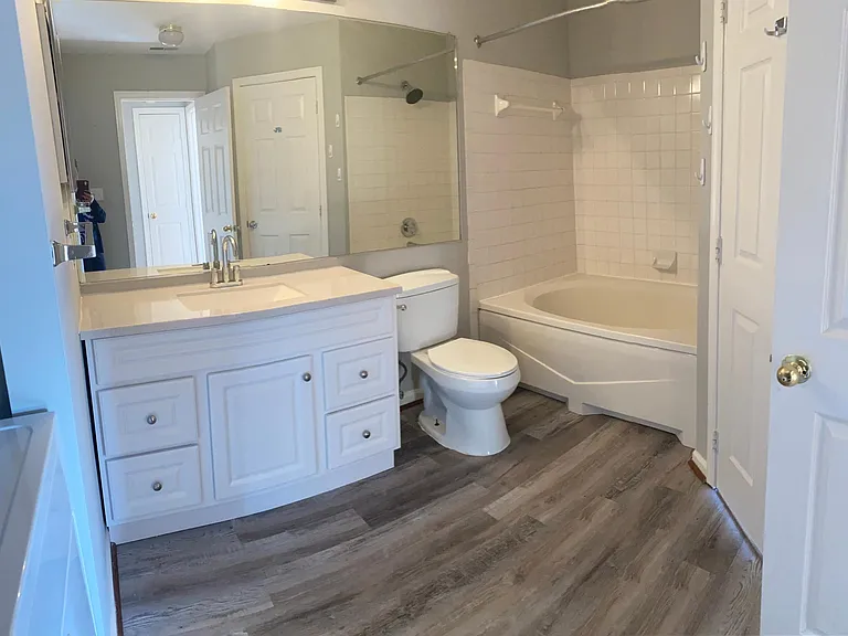 4408 Silverbrook Ln #K301 — Photo 7