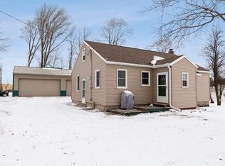 3501 Moline Rd, Waterloo, IA 50703