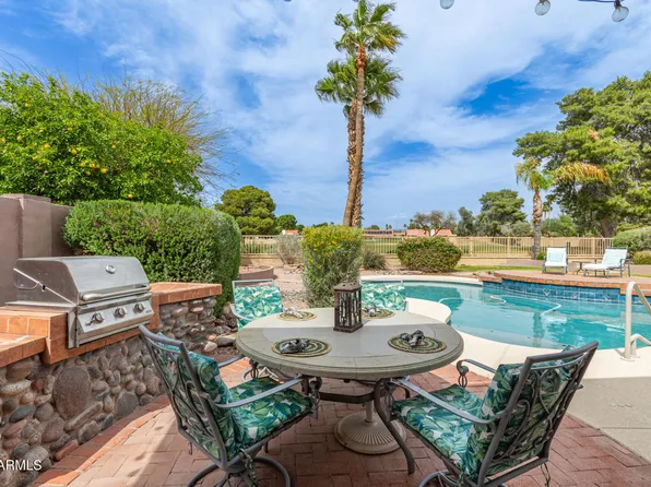 5552 E Enrose Street, Mesa, AZ 85205