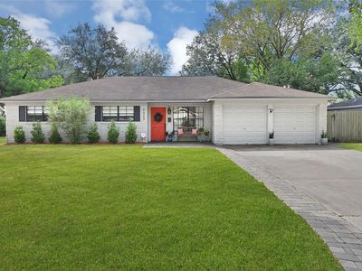 9523 Meadowglen Ln, Houston, TX, 77063