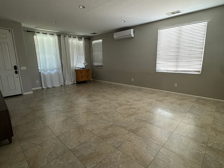 80129 Peak Forest Dr — Photo 5