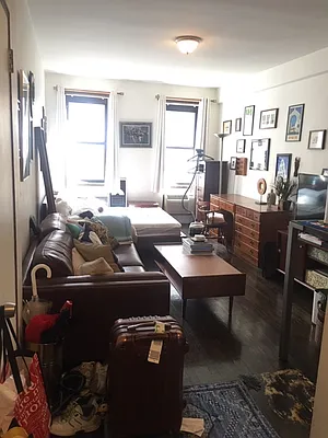 Rented by Weinstein Realty Group | media 5