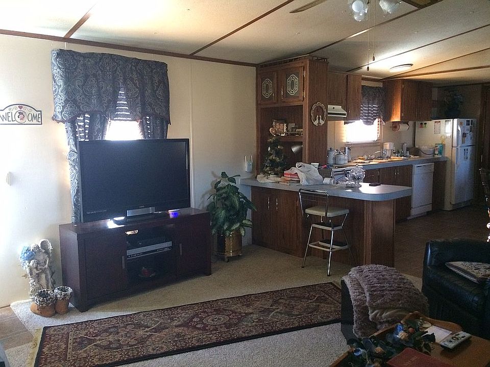 1st image of 2956 McCoinsville Rd