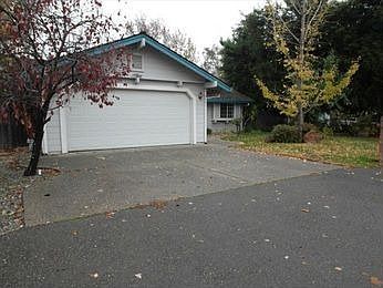3rd image of 4441 Coffee Ln