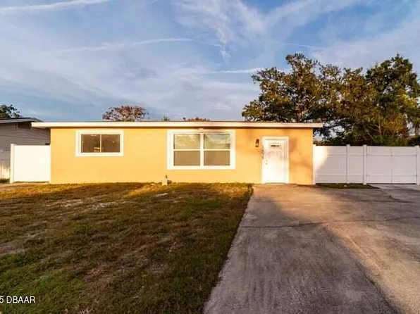 1575 Carmen Ave, Daytona Beach, FL 32117