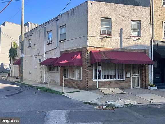 2nd image of 808 E Passyunk Ave