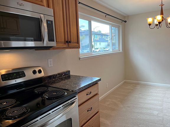 4th image of 1780 Ednamary Way Unit B
