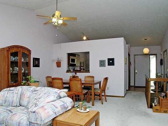 2nd image of 2373 N Wild Blossom Ct