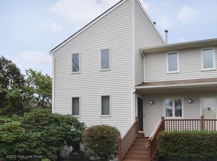 660 Point Judith Rd APT E1, Narragansett, RI 02882