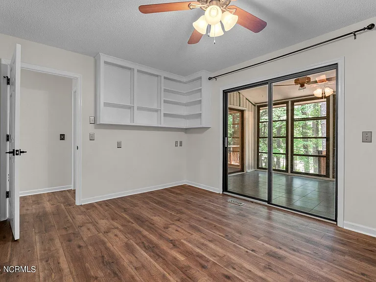 618 Chelsea Dr — Photo 22