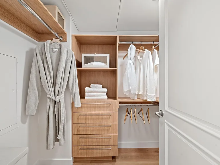 Large, walk-in closets