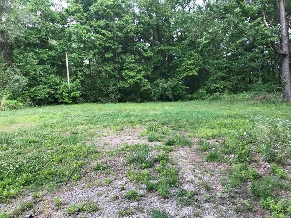 602 Poplar St, Washington, IN 47501