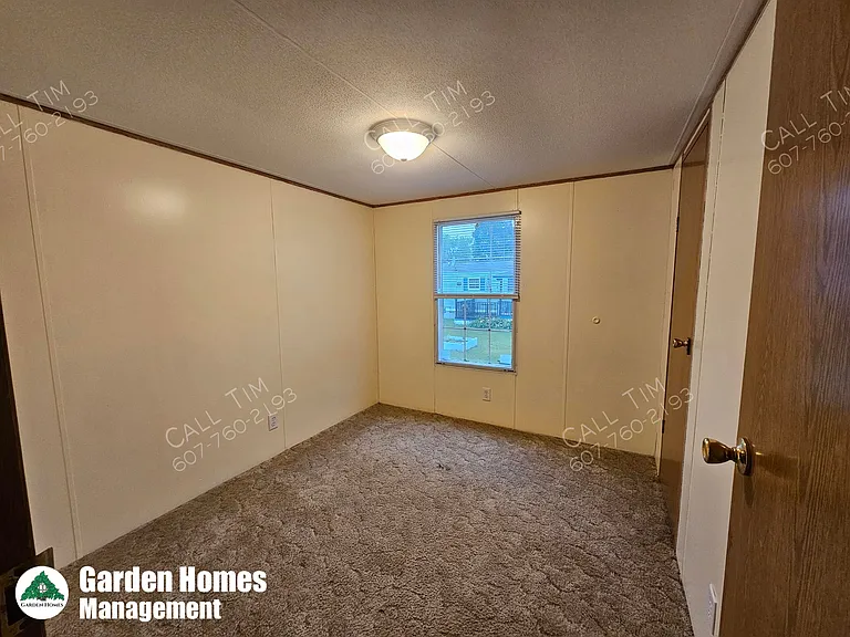 16 Jody Dr — Photo 9