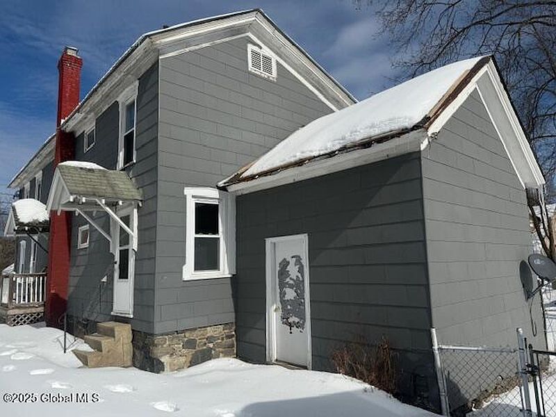 2nd image of 204 Palmer Avenue