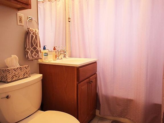 d5d9eb02-302d-11e8-a693-0a01c49c44da