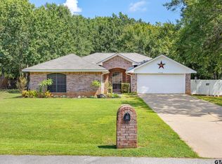15320 Country Acres Dr, Lindale, TX 75771
