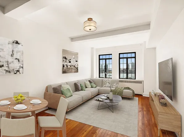 5 Tudor City Pl APT 425, New York, NY 10017