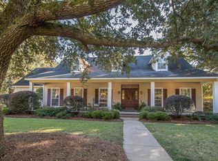 12526 Oak Forest Dr, Gulfport, MS 39503