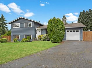 7516 237th St SW, Edmonds, WA 98026